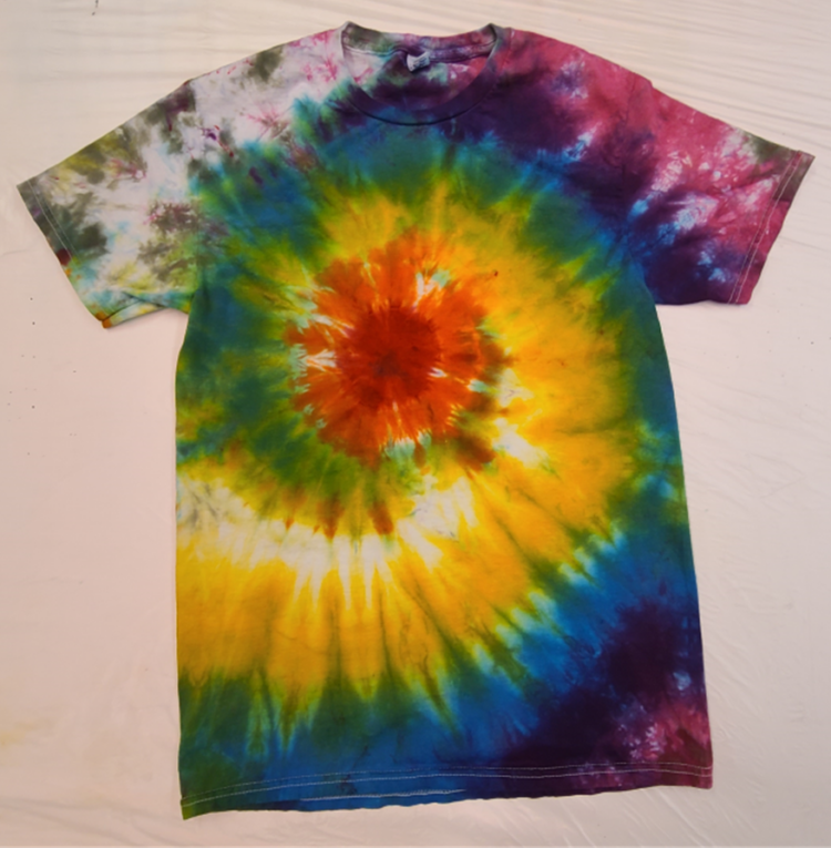 Family Day: Valentine’s T-Shirt Tie Dye image